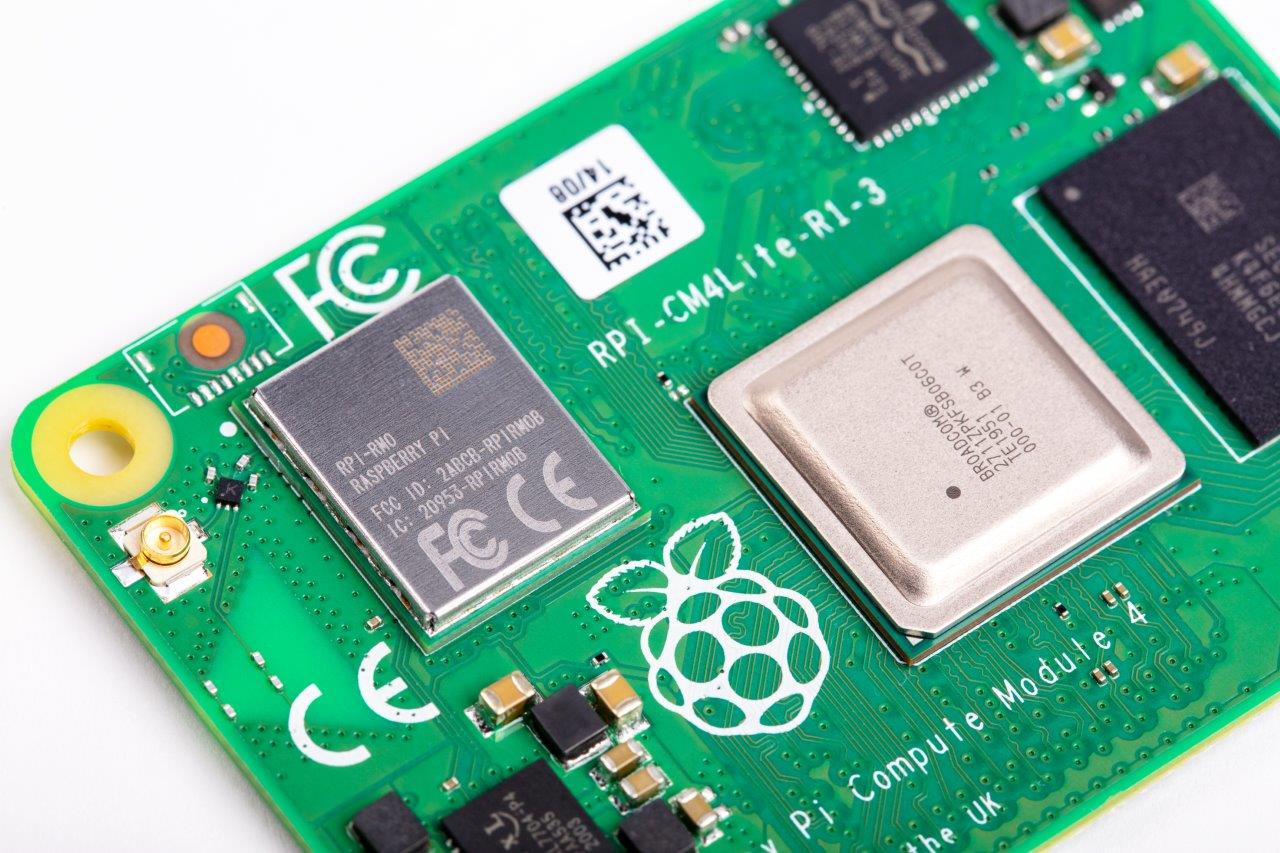 CM-4-LITE-DETAIL-jgp